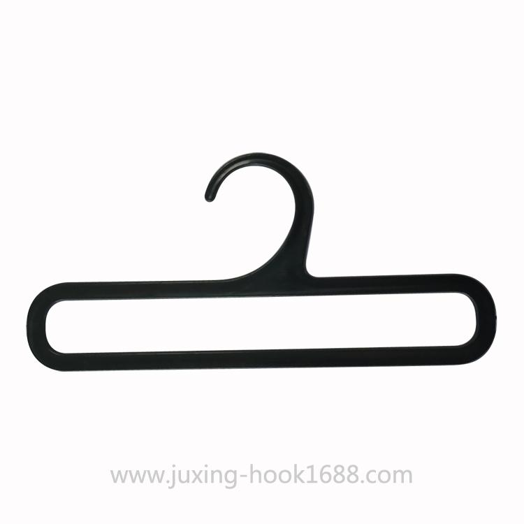 Plastic hanger factory direct selling plastic clothes hanger scarf rack towel hook display